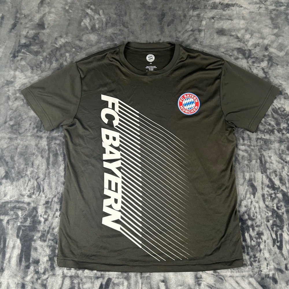 FC Bayern Munich Soccer Jersey Mens Large Gray Short Sleeve Graphic Tee